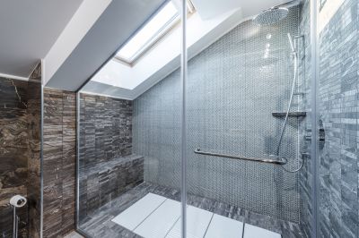 Elegant Glass Shower